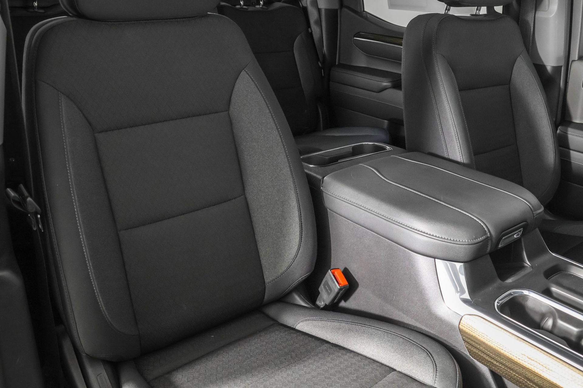 Used 2025 Chevrolet Silverado 1500 LT Trail Boss w/ Convenience Package II image 51