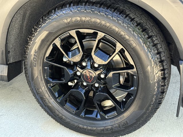 Used 2025 Nissan Armada PRO-4X AWD/4WD image 12