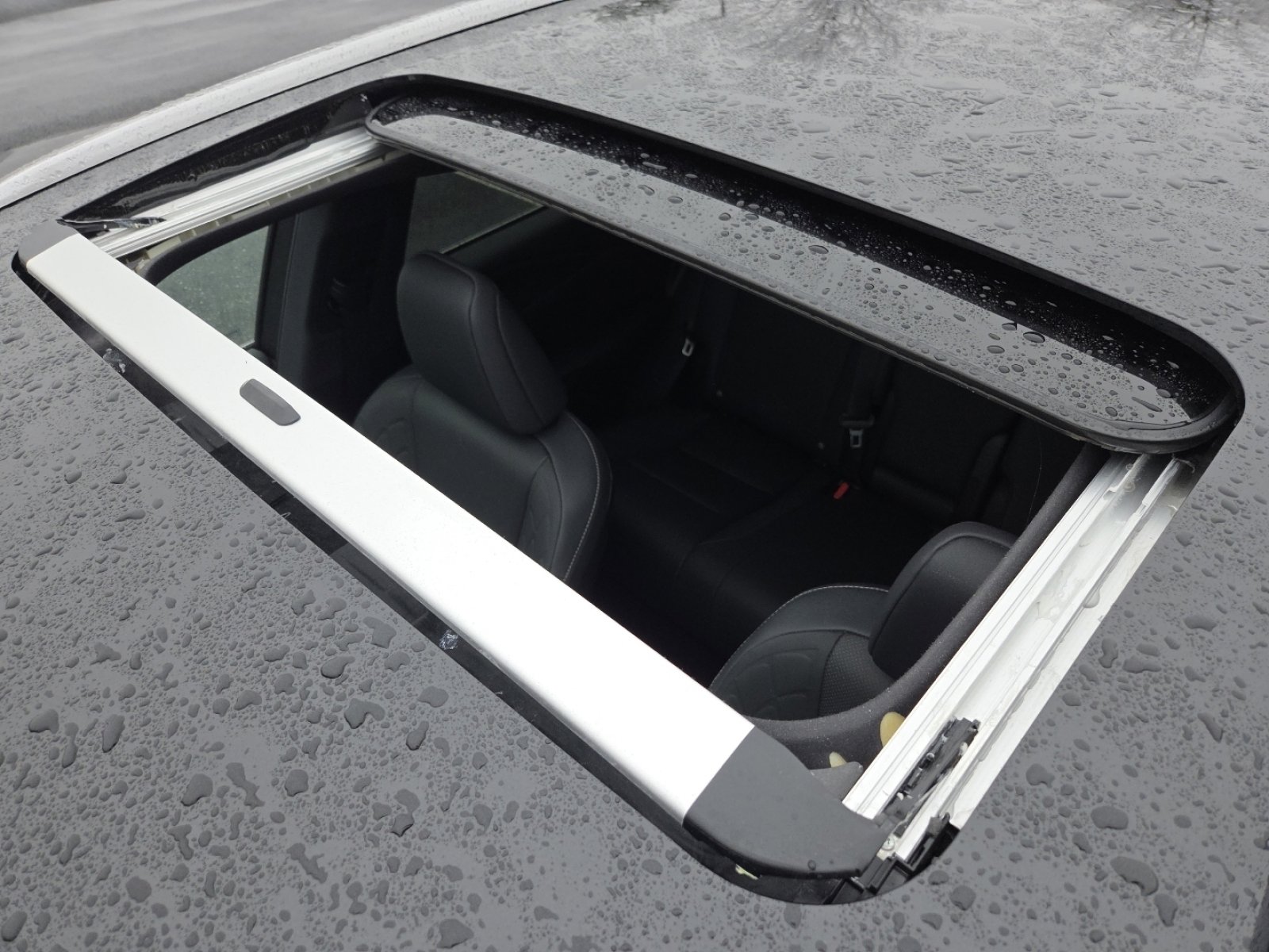 Used 2025 Lexus RX 350 Premium w/ Convenience Package image 3