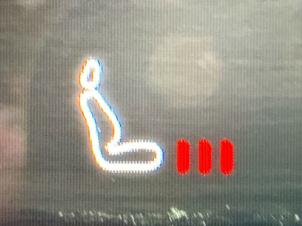 Used 2023 Volvo C40 P8 Recharge Plus image 22