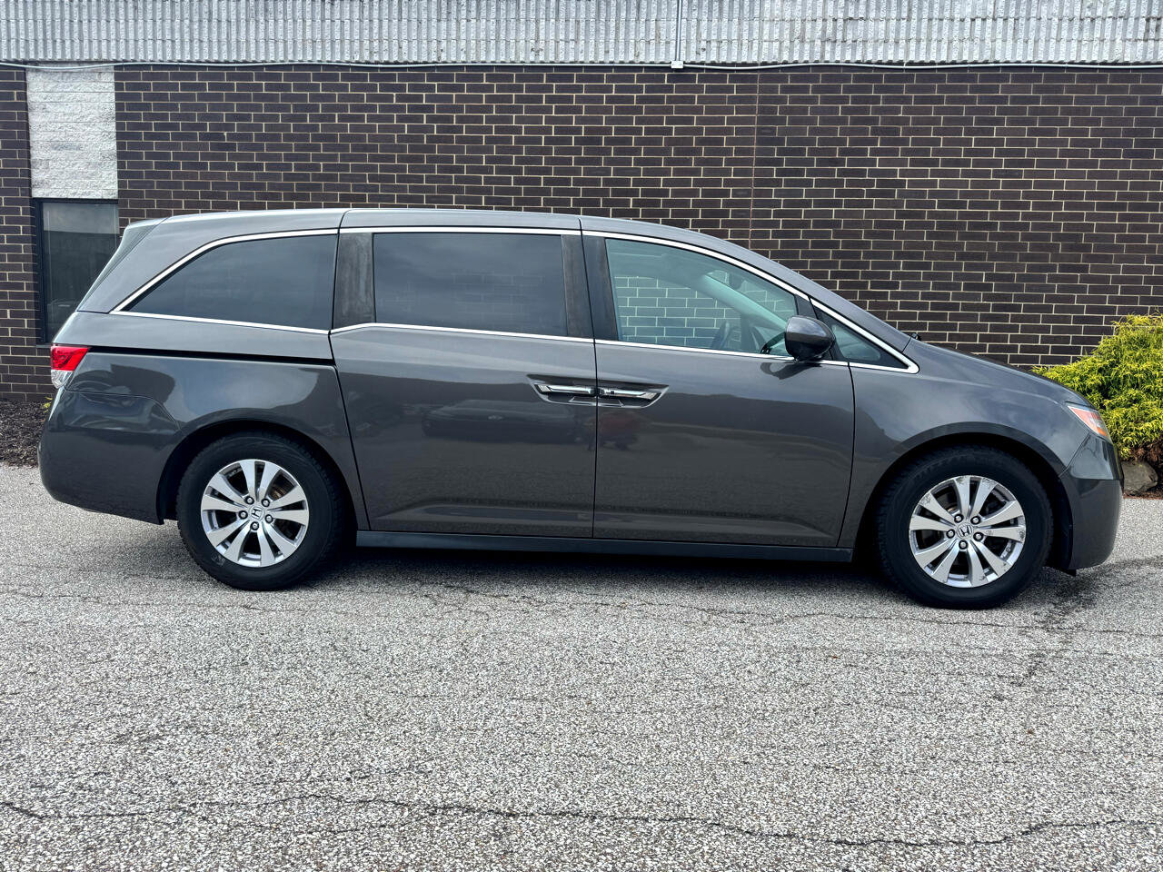 Used 2017 Honda Odyssey EX-L image 28