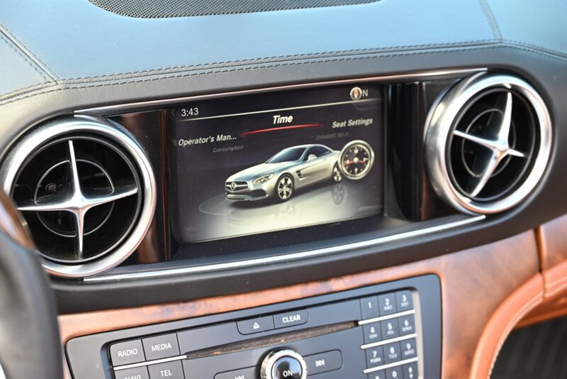 Used 2017 Mercedes-Benz SL 450 image 43