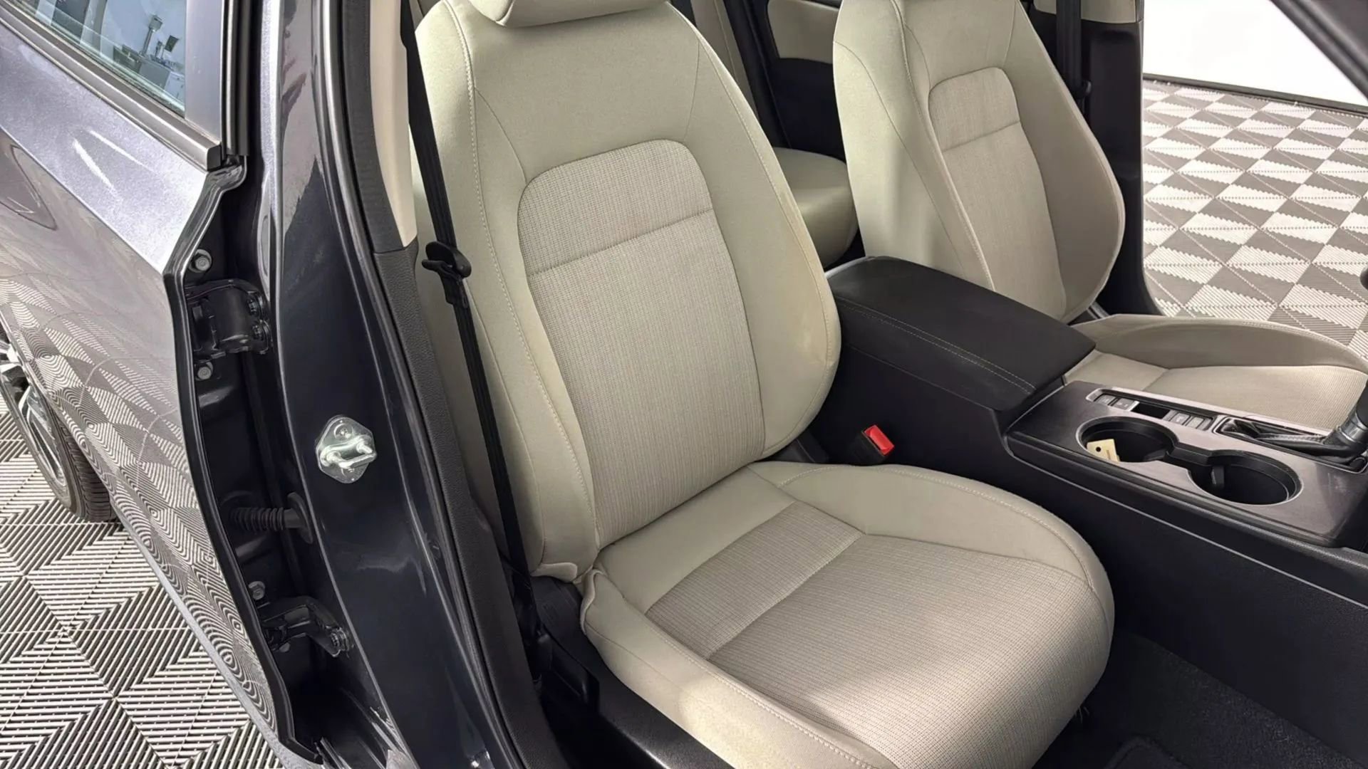 Used 2024 Honda Civic EX image 35