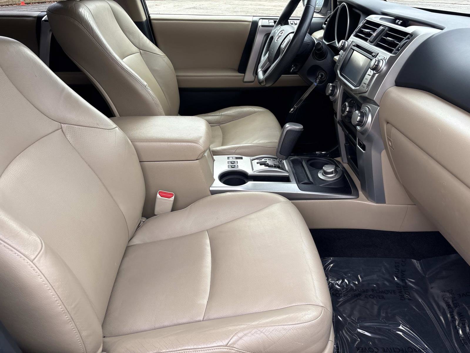 Used 2013 Toyota 4Runner SR5 image 33