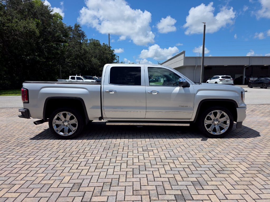 Used 2018 GMC Sierra 1500 Denali w/ Denali Ultimate Package AWD/4WD image 12