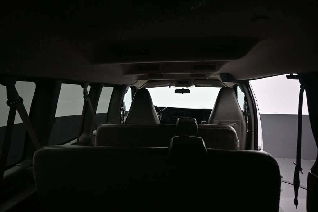 Used 2023 Chevrolet Express 3500 LS RWD image 31