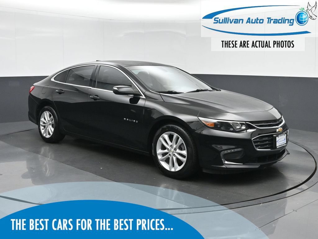 Used 2017 Chevrolet Malibu LT FWD image 1