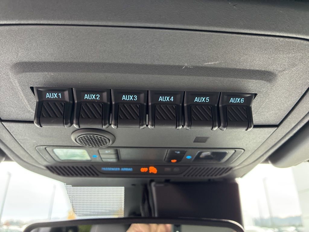 Used 2023 Ford Bronco Wildtrak image 30