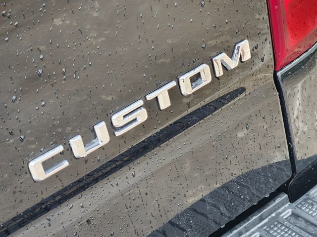 Used 2023 Chevrolet Silverado 1500 Custom RWD image 9