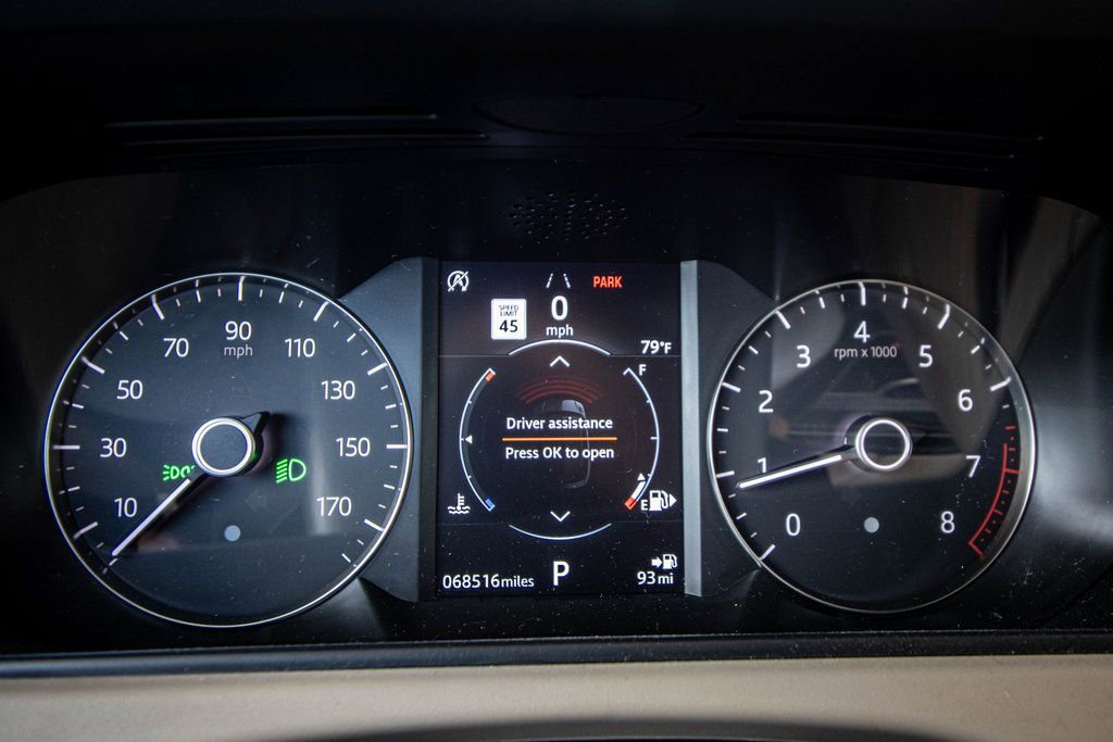 Used 2020 Land Rover Range Rover Velar S image 3