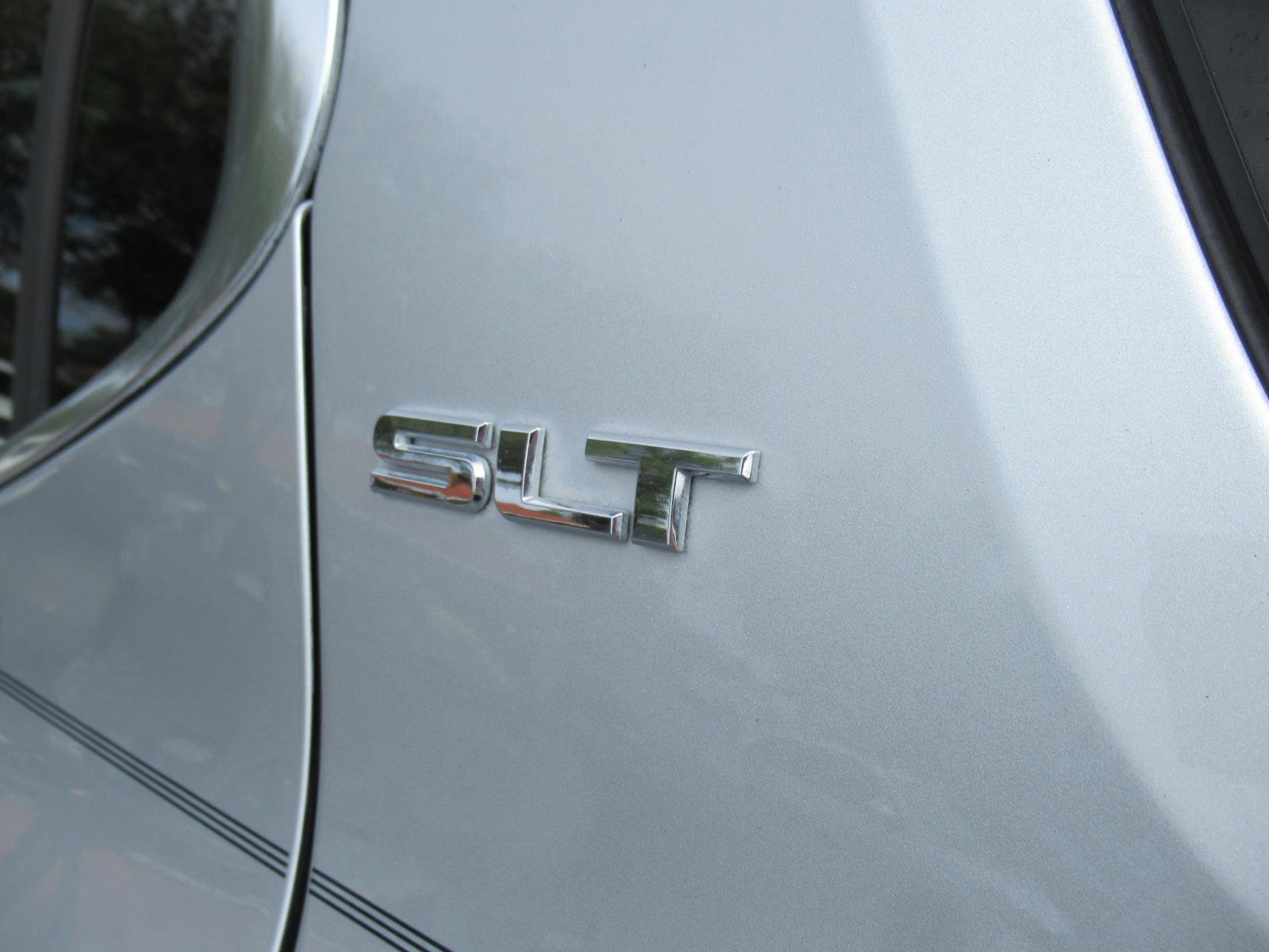 Used 2018 GMC Acadia SLT image 34