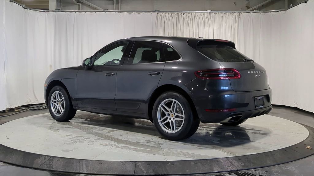 Used 2018 Porsche Macan image 7