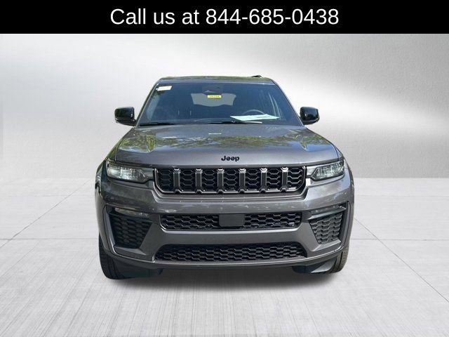 New 2026 Jeep Grand Cherokee L Limited RWD image 2