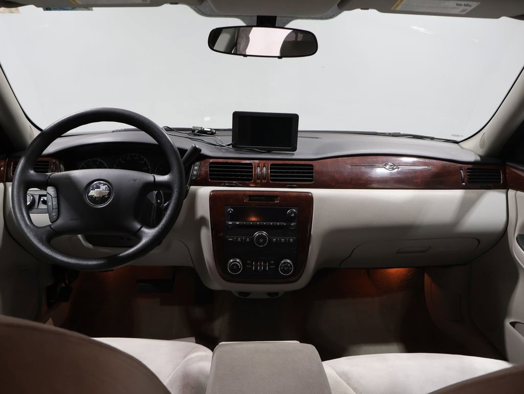 Used 2007 Chevrolet Impala LT image 3