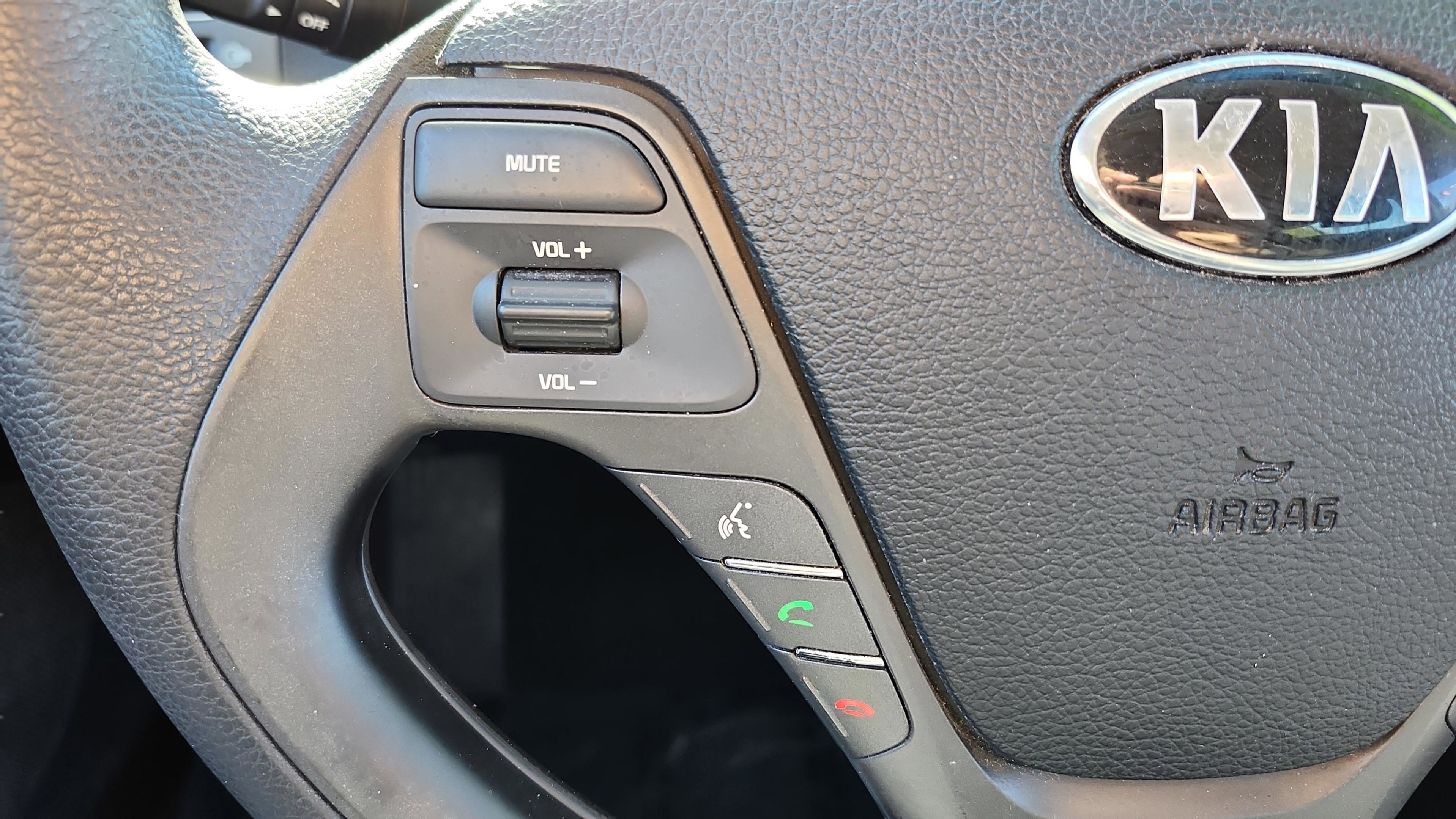 Used 2017 Kia Forte LX image 20