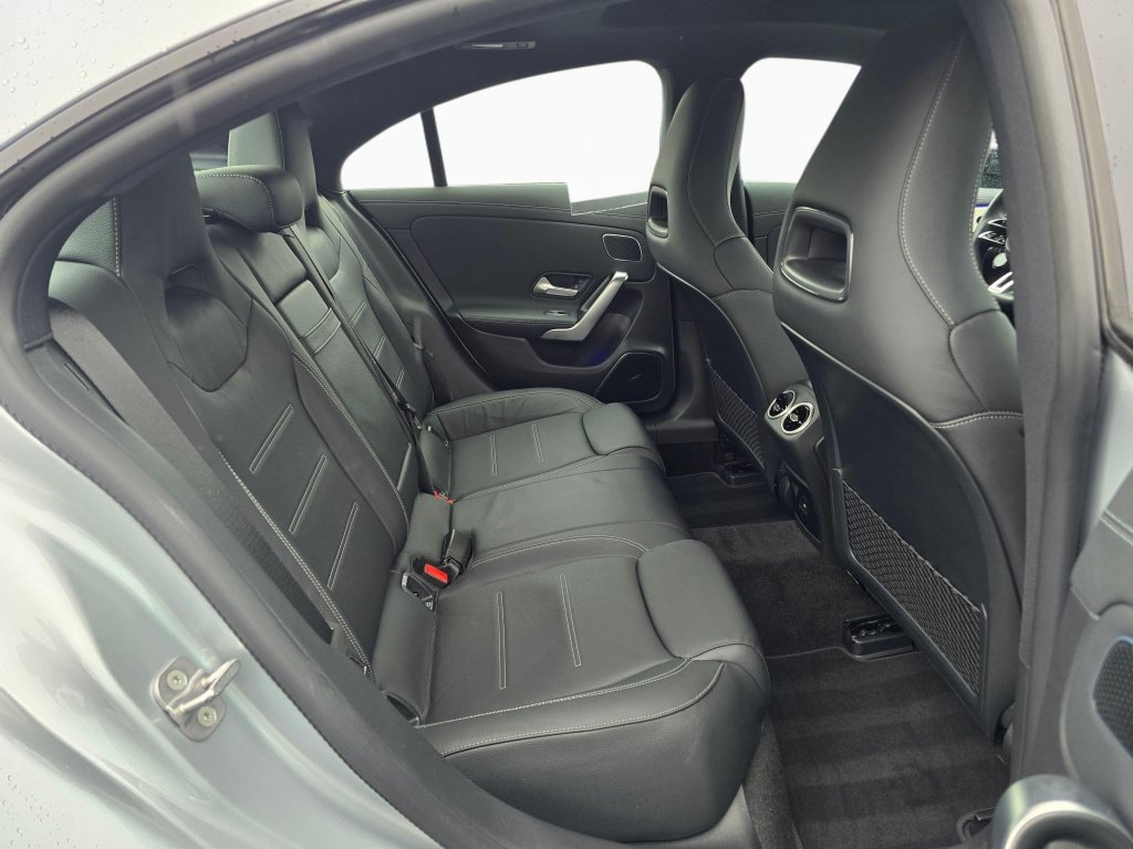 Used 2025 Mercedes-Benz CLA 35 AMG 4MATIC image 23