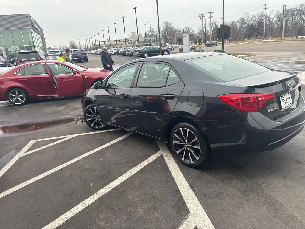 Used 2017 Toyota Corolla SE w/ Body Protection Package image 4