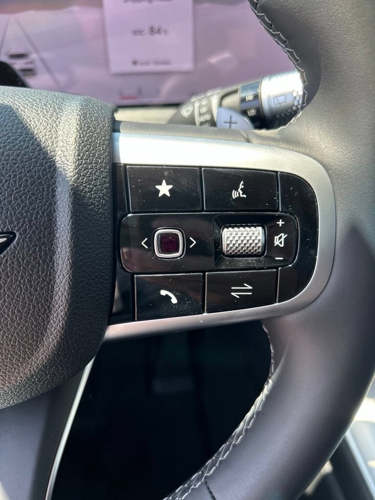 New 2027 Genesis GV70 2.5T Select AWD/4WD image 16