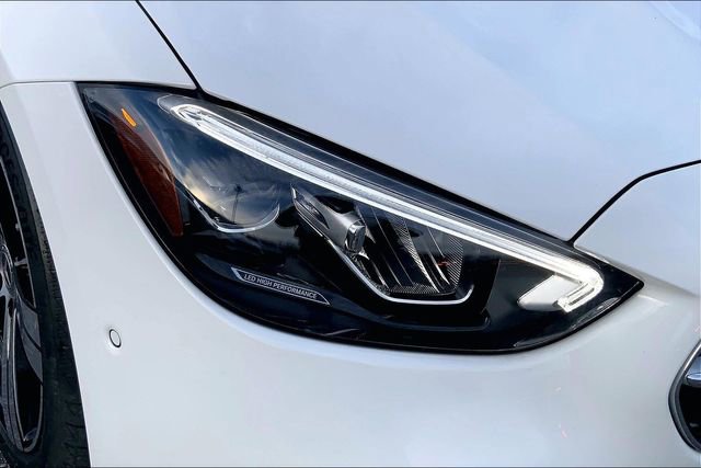 Used 2025 Mercedes-Benz C 300 4MATIC Sedan image 24