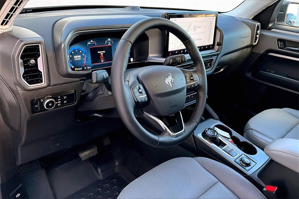 Used 2025 Ford Bronco Sport Badlands w/ Badlands Tech Package image 16