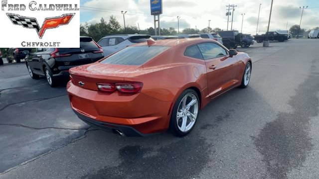 Used 2023 Chevrolet Camaro LT w/ Technology Package RWD image 8