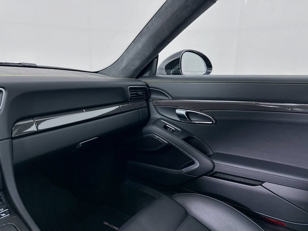 Used 2017 Porsche 911 Turbo S AWD/4WD image 17