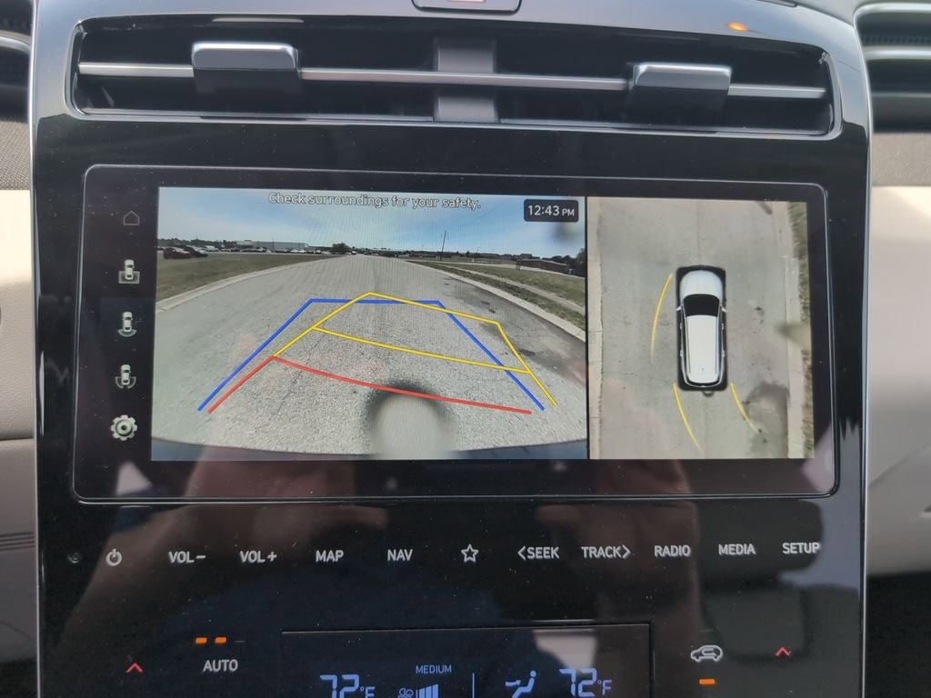Certified 2024 Hyundai Tucson Limited AWD/4WD image 11
