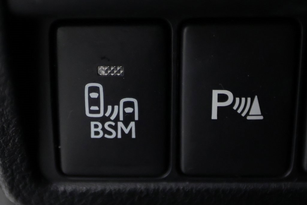 Used 2015 Lexus RC 350 w/ Luxury Package image 22