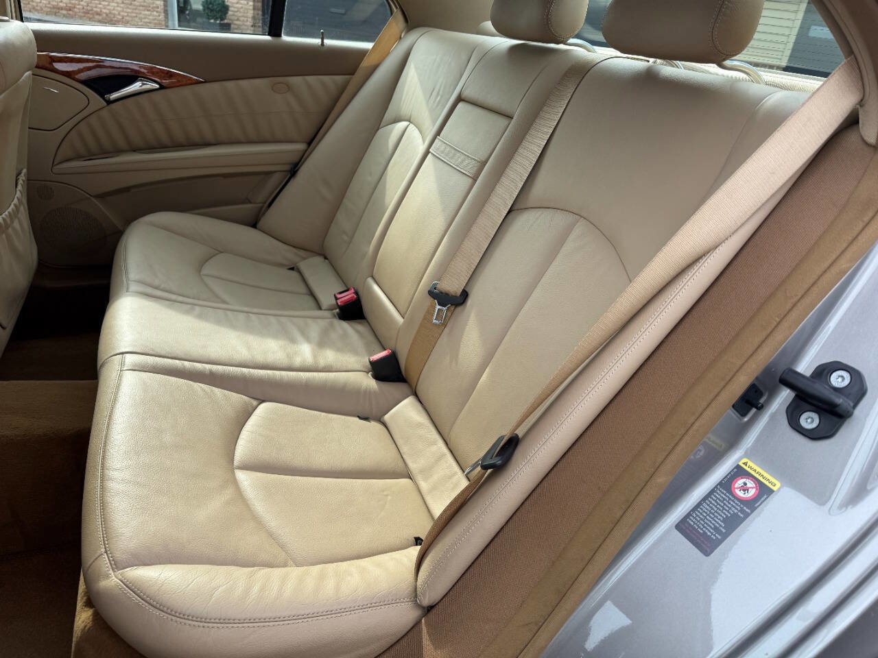 Used 2008 Mercedes-Benz E 320 BlueTEC Sedan image 23