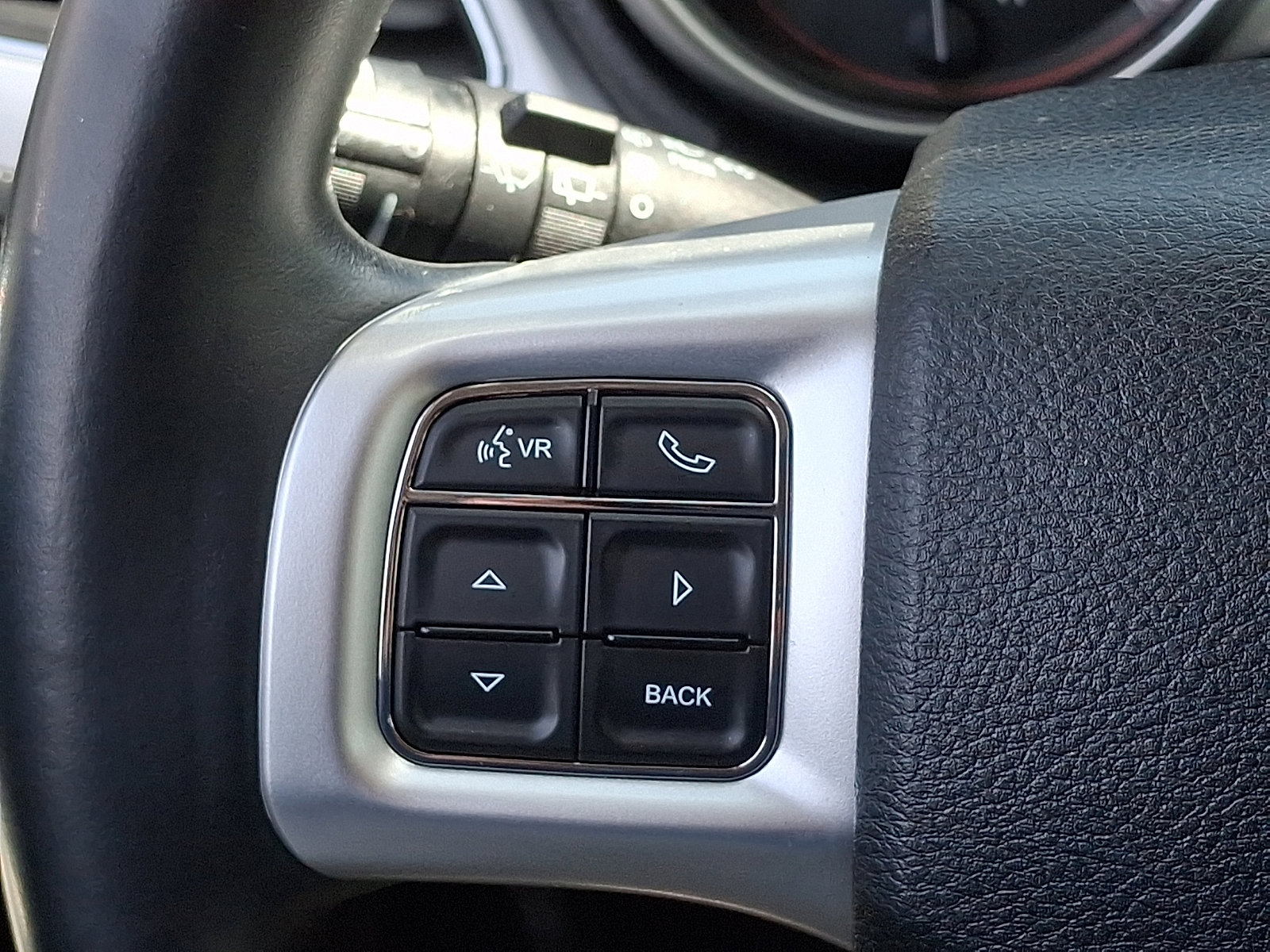 Used 2013 Dodge Journey SXT w/ Flexible Seating Group image 21