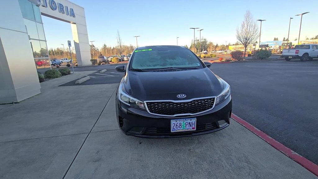 Used 2018 Kia Forte LX image 7