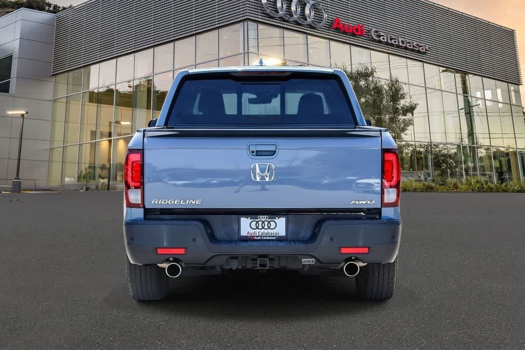 Used 2023 Honda Ridgeline RTL-E image 3