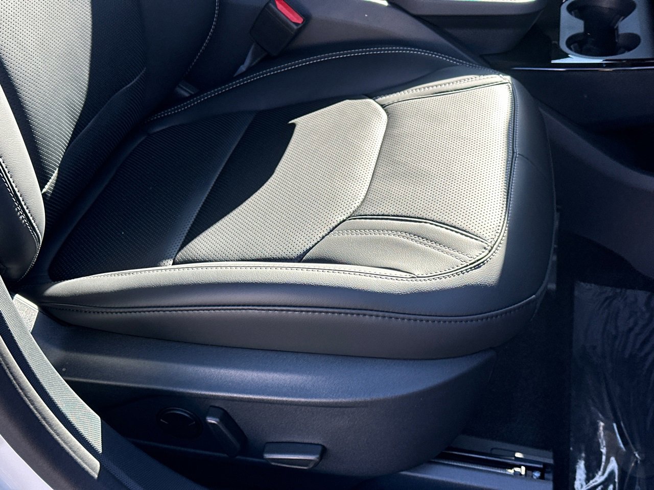 New 2025 Ford Mustang Mach-E Premium image 11