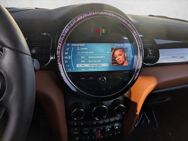 Used 2023 MINI Cooper S image 12