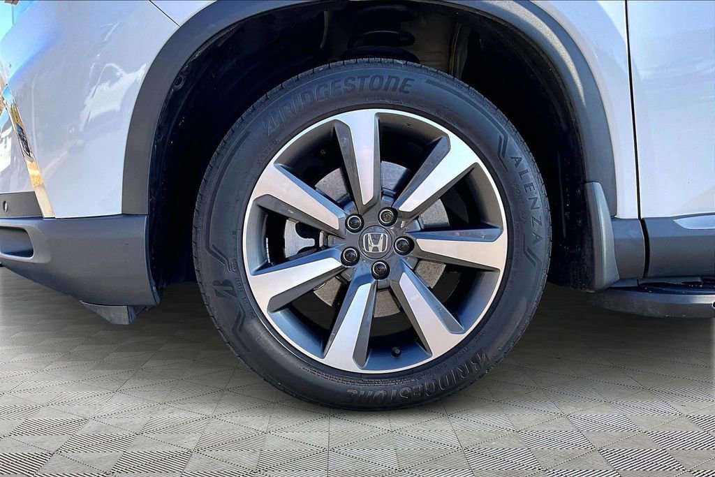 Used 2023 Honda Pilot Elite image 25