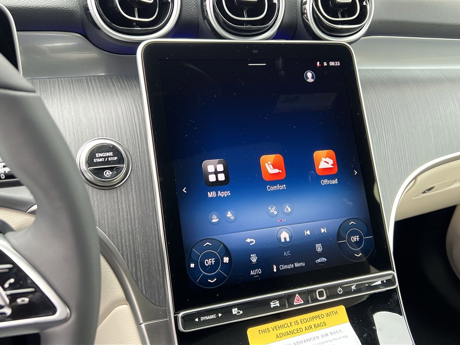 New 2026 Mercedes-Benz GLC 300 4MATIC image 18