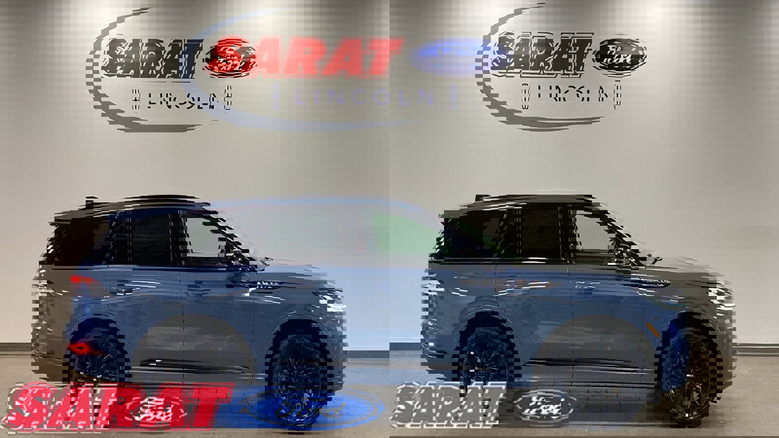 Used 2026 Lincoln Aviator Reserve w/ Jet Appearance Package image 1