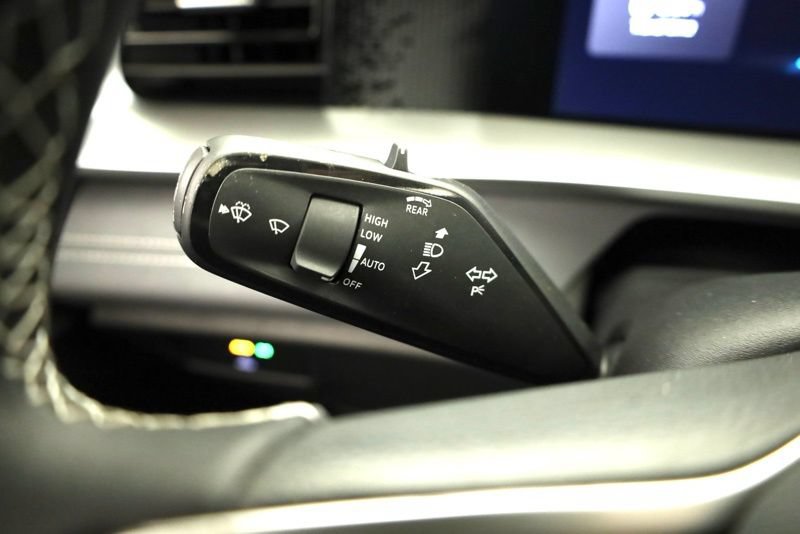 New 2026 Volkswagen Tiguan SE AWD/4WD image 26