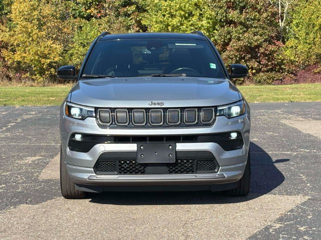 Used 2022 Jeep Compass High Altitude AWD/4WD image 34