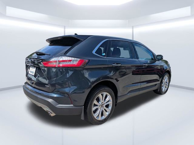 Used 2024 Ford Edge Titanium image 4