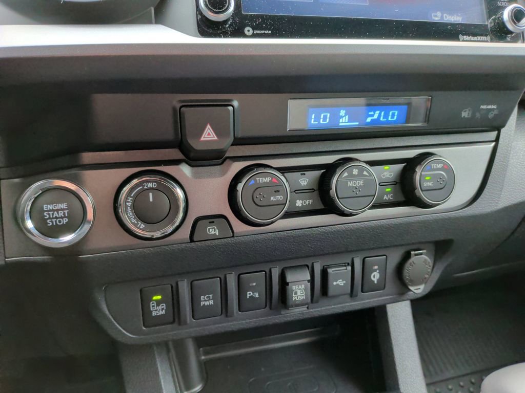 Used 2023 Toyota Tacoma TRD Sport w/ Technology Package AWD/4WD image 25
