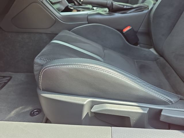 Used 2025 Toyota GR86 Premium RWD image 29