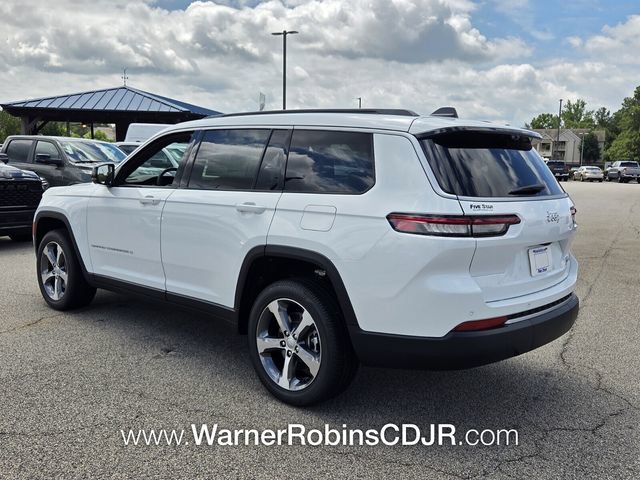 New 2026 Jeep Grand Cherokee L Limited RWD image 10