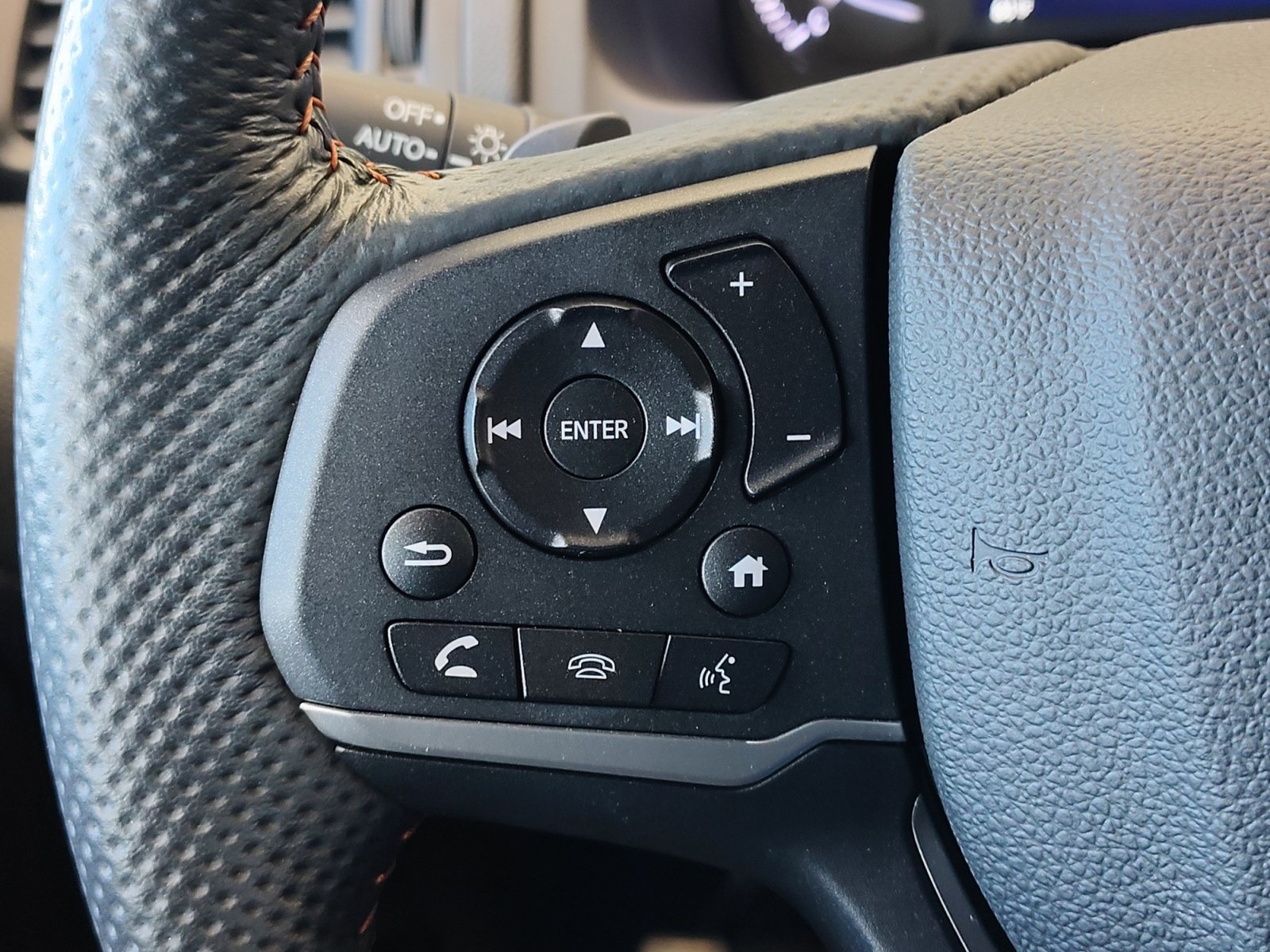 Used 2025 Honda Passport TrailSport image 18