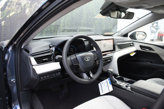 New 2026 Toyota Camry XLE image 6