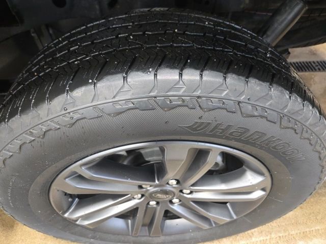 Used 2022 Ford F150 XLT w/ Equipment Group 301A Mid image 18