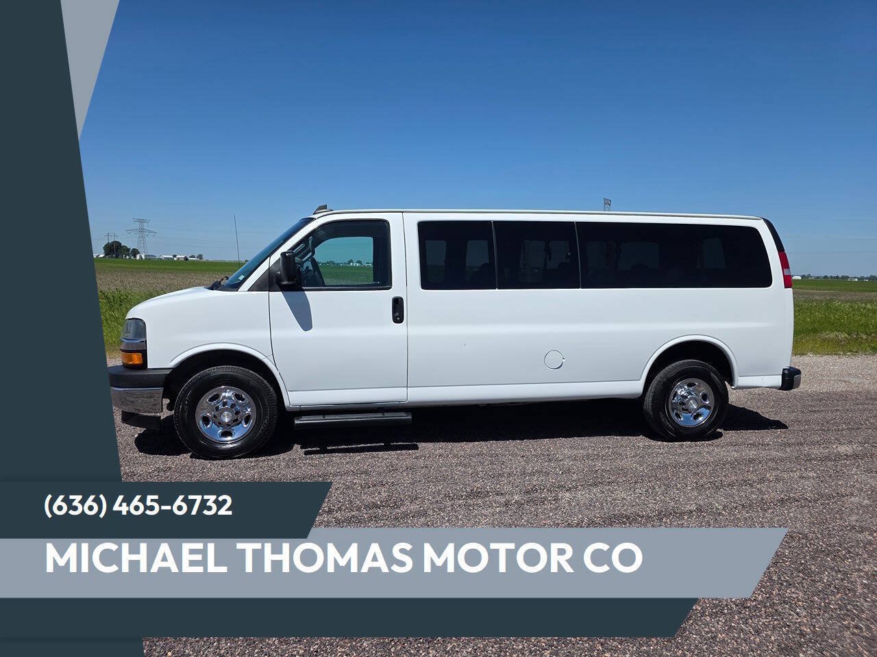 Used 2020 Chevrolet Express 3500 LT w/ LT Preferred Equipment Group RWD image 1
