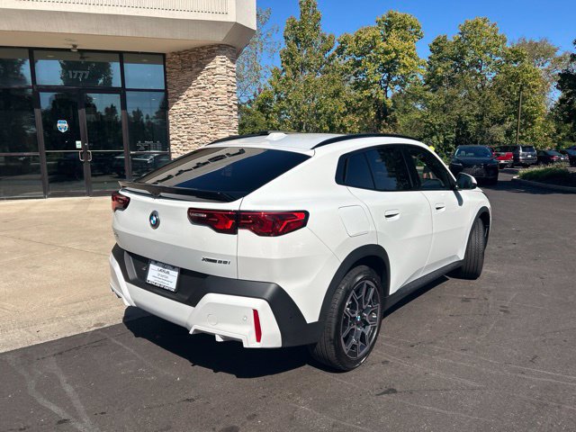 Used 2025 BMW X2 xDrive28i w/ Technology Package AWD/4WD image 7