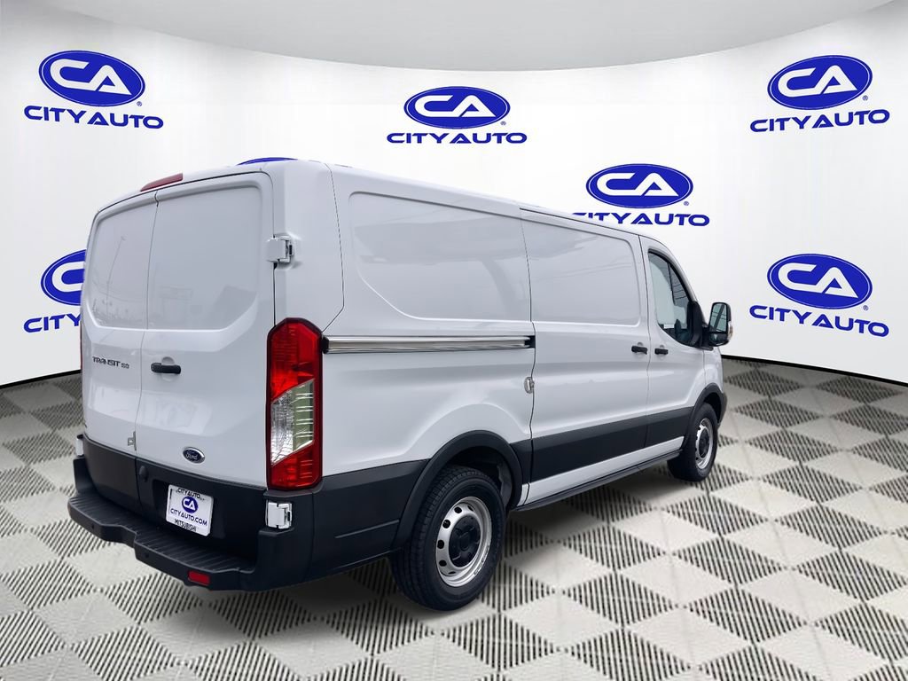 Used 2019 Ford Transit 150 130 Low Roof image 3