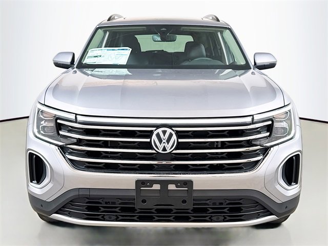 New 2026 Volkswagen Atlas SE image 2